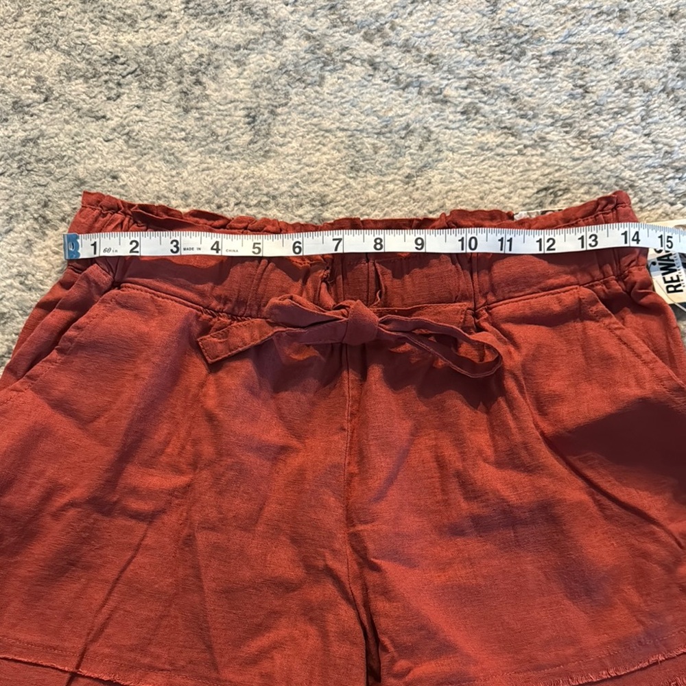 Women's Rust Shorts - Picture 2 of 7